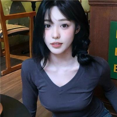 男生女生向前冲
